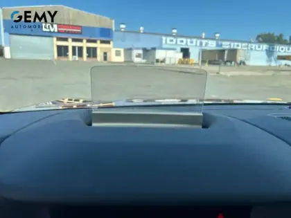 Photo 17 Citroën C4 e- 136 ch Automatique