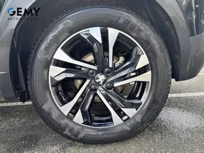 Photo 10 Peugeot 2008  Electrique 136 ch