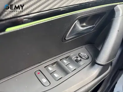 Photo 22 Peugeot 2008  Electrique 136 ch