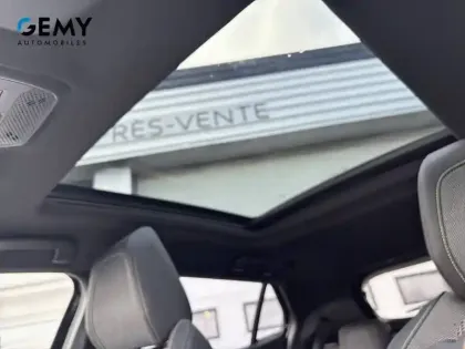 Photo 23 Peugeot 2008  Electrique 136 ch