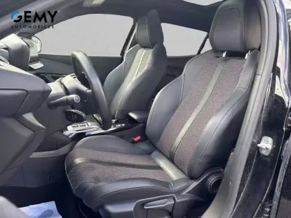 Photo 8 Peugeot 2008  Electrique 136 ch