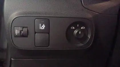 Photo 15 Citroën C3  PureTech 83 S&S BVM5