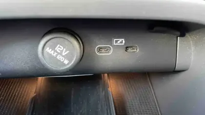 Photo 18 Volvo Xc40  Recharge 231 ch 1EDT