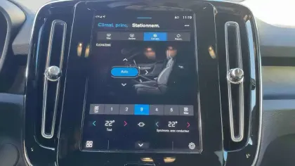 Photo 20 Volvo Xc40  Recharge 231 ch 1EDT