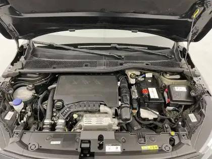 Photo 20 Peugeot 208  PureTech 100 S&S BVM6