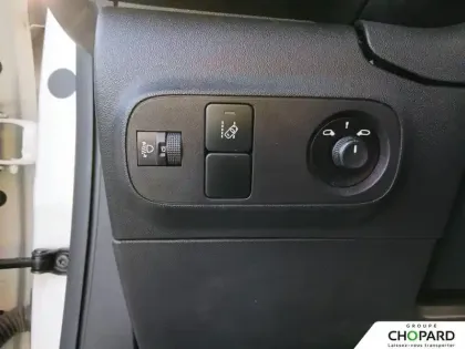 Photo 17 Citroën C3  PureTech 83 S&S BVM5