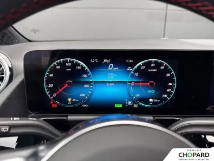 Photo 16 Mercedes GLA  250 e 8G-DCT