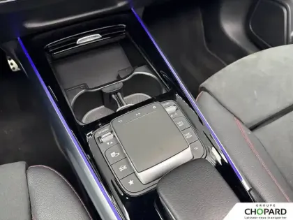 Photo 22 Mercedes GLA  250 e 8G-DCT