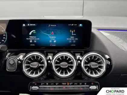 Photo 13 Mercedes GLA  250 e 8G-DCT