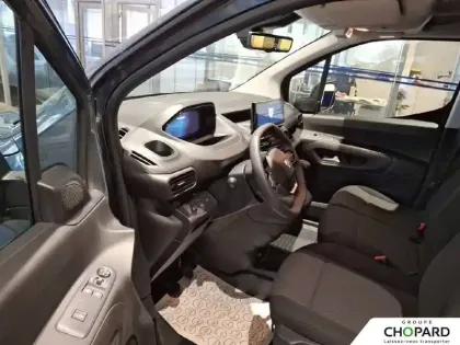 Photo 64 Peugeot Partner  FOURGON M DIESEL 100 CH MANUELLE