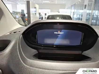 Photo 72 Peugeot Partner  FOURGON M DIESEL 100 CH MANUELLE