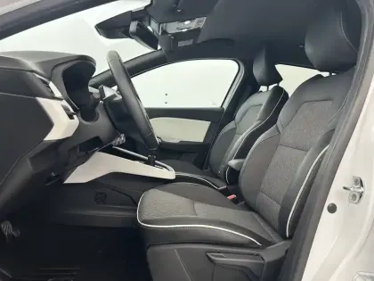 Photo 17 Renault Clio  TCe 90