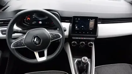 Photo 8 Renault Clio  TCe 90