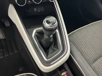 Photo 21 Renault Clio  TCe 90