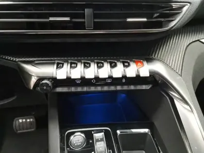 Photo 34 Peugeot 3008  BlueHDi 130ch S&S EAT8