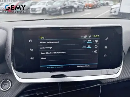 Photo 15 Peugeot 208  Electrique 50 kWh 136ch