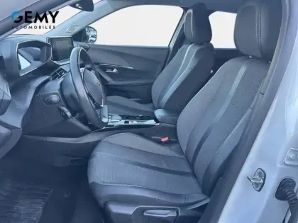 Photo 8 Peugeot 2008  Electrique 136 ch