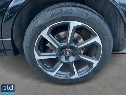 Photo 18 Audi Q3  Sportback 45 TFSIe  245 ch S tronic 6