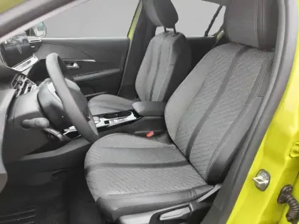 Photo 30 Peugeot 208  Hybrid 110 e-DCS6