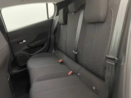 Photo 78 Peugeot 308  PHEV 180 e-EAT8