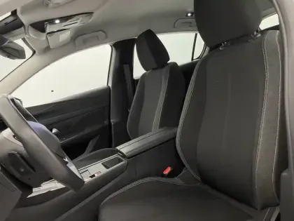 Photo 13 Peugeot 308  PHEV 180 e-EAT8