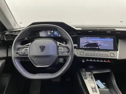 Photo 53 Peugeot 308  PHEV 180 e-EAT8