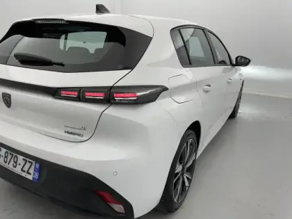 Photo 30 Peugeot 308  PHEV 180 e-EAT8