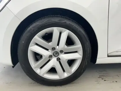 Photo 8 Renault Clio  SCe 65 - 21