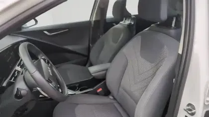 Photo 11 Kia Niro  EV Electrique 204 ch