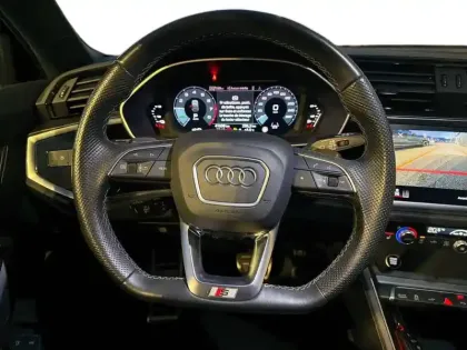 Photo 15 Audi Q3  Sportback 45 TFSIe  245 ch S tronic 6