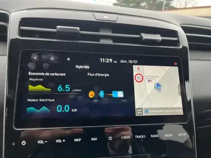 Photo 25 Hyundai Tucson  1.6 T-GDI 230 Hybrid BVA6