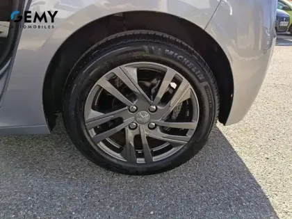 Photo 30 Peugeot 208 Gén. II Ph1 NG Style 5