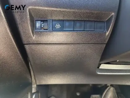 Photo 56 Peugeot 208 Gén. II Ph1 NG Style 5