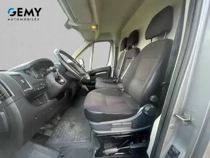 Photo 8 Peugeot Boxer  TOLE 3.3 T L2H2 BLUEHDI 140 S&S BVM6