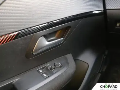 Photo 19 Peugeot 208  PureTech 75 S&S BVM5