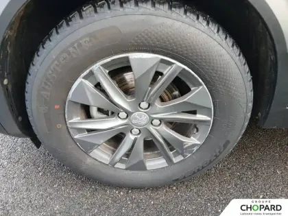 Photo 20 Peugeot 2008  BlueHDi 110 S&S BVM6