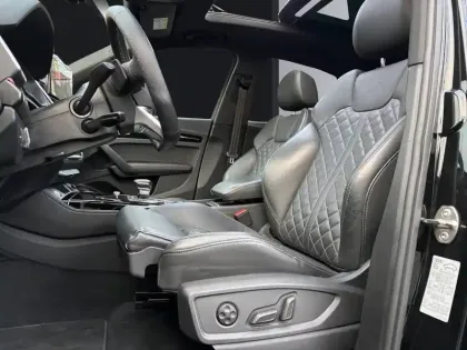 Photo 13 Audi Q5  Sportback 55 TFSIe 367 S tronic 7 Quattro