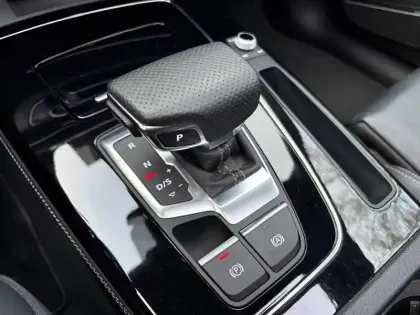 Photo 24 Audi Q5  Sportback 55 TFSIe 367 S tronic 7 Quattro