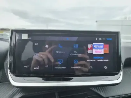 Photo 58 Peugeot 2008  Hybrid 145 e-DCS6