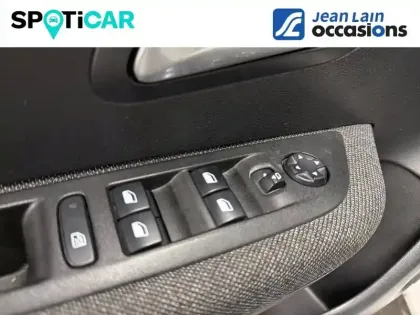 Photo 20 Peugeot 208  PureTech 100 S&S BVM6