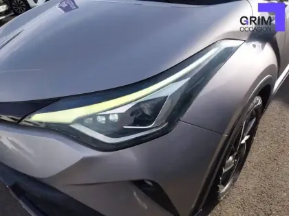 Photo 16 Toyota C-HR  Hybride 2.0L