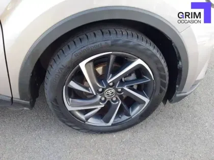 Photo 15 Toyota C-HR  Hybride 2.0L