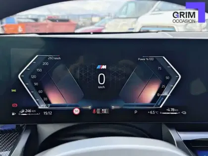 Photo 6 BMW Serie 5 Touring 550e xDrive PHEV 489 ch BVA8