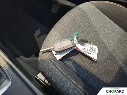 Photo 13 Peugeot 208  100 S&S BVM6