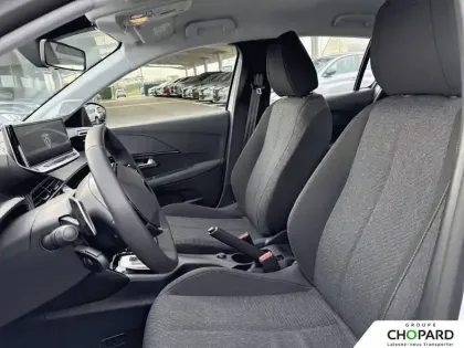 Photo 34 Peugeot 208  Hybrid 100 e-DCS6