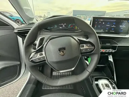 Photo 15 Peugeot 208  Hybrid 100 e-DCS6