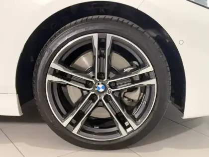 Photo 9 BMW Serie 1 120i 178 ch DKG7