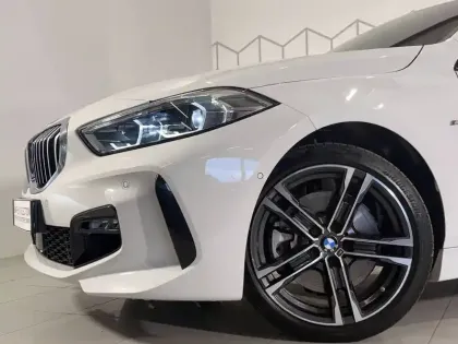 Photo 22 BMW Serie 1 120i 178 ch DKG7