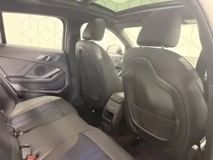 Photo 34 BMW Serie 1 120i 178 ch DKG7