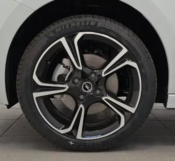 Photo 7 Opel Corsa  1.2 Turbo 100 ch BVA8